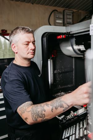 Business Fotografie - Andreas Heu Media - Fotoreportage für Firmen - Metallbau, Metallverarbeitung