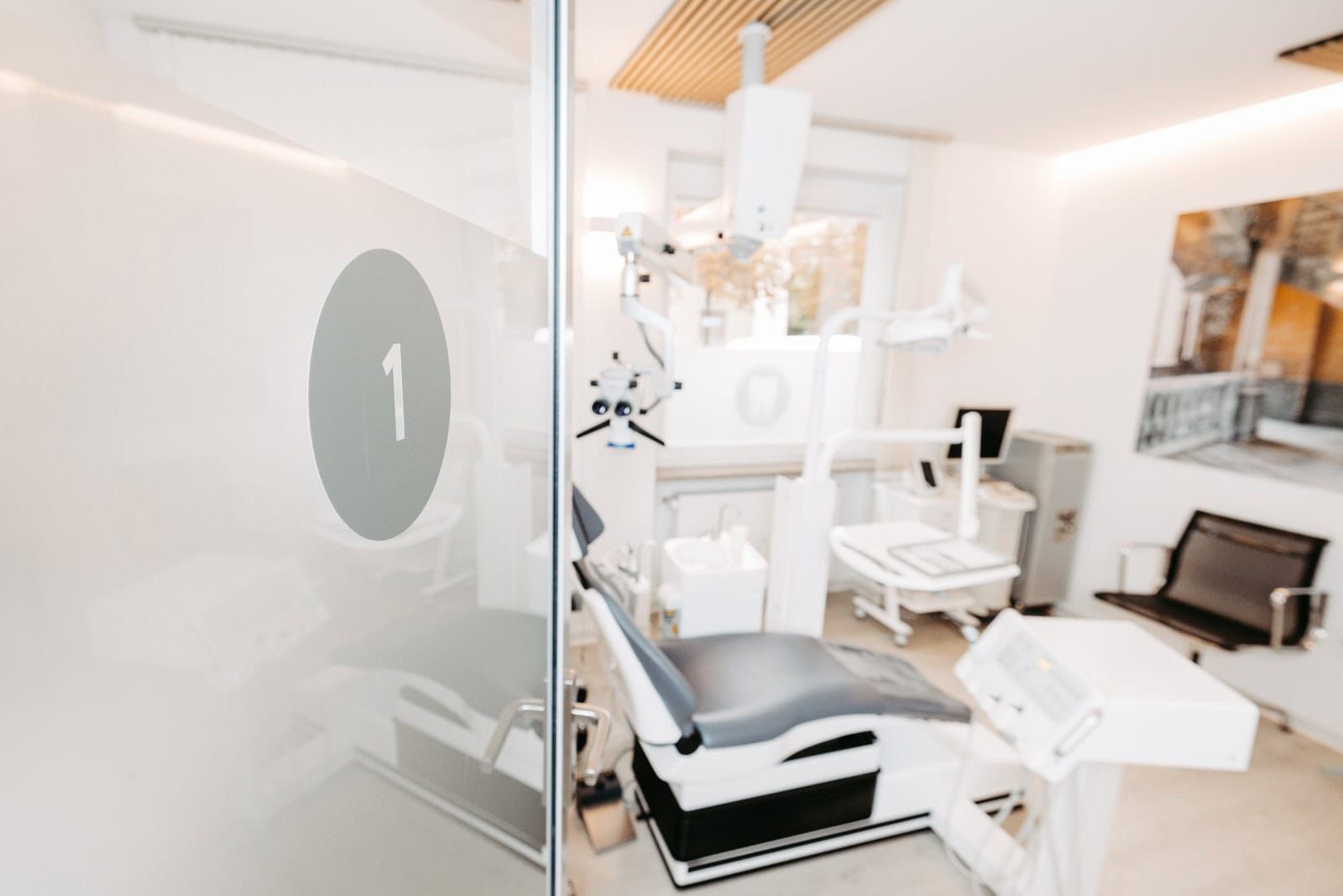 Businessfotos von Andreas Heu | Media Fotograf für Firmen - Fotograf Saarbrücken - Fotograf Zahnarztpraxis