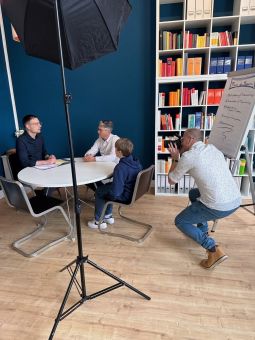 Marketingagentur Heu Media - Business Fotograf Andreas Heu - Firmenfotografie - Mitarbeiterportraits - Social Media Betreuung - Webdesign - Werbung